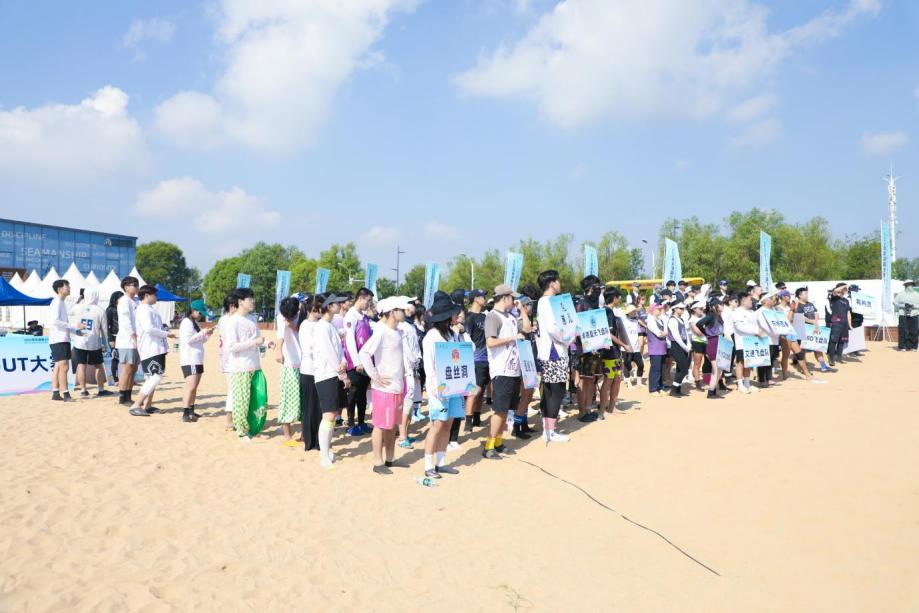 src, 参与其中, 为广大飞盘 src, 参与其中, 为广大飞盘